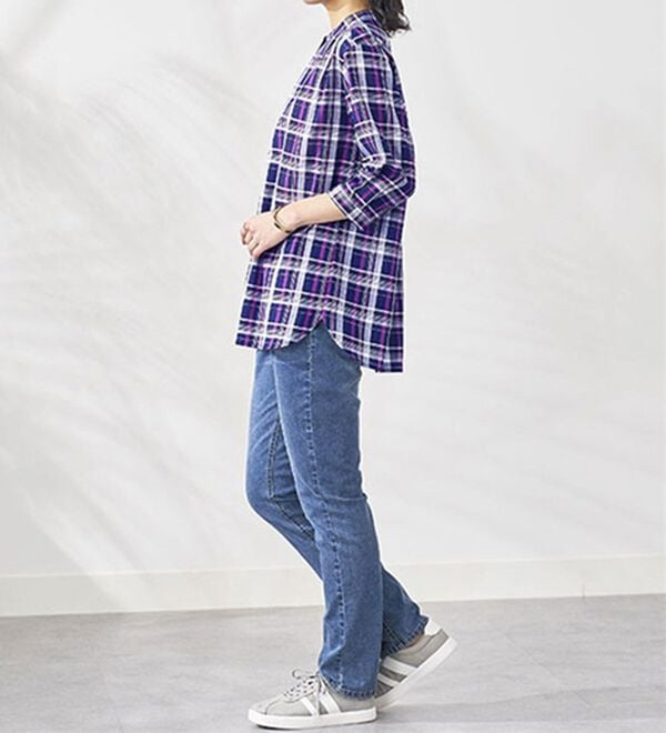 BELLUNA（ベルーナ）の「綿１００％刺しゅうデザインシャツ（シャツ）」｜詳細画像