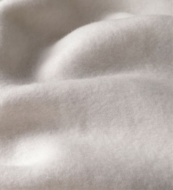 BELLUNA（ベルーナ）の「ニット帽ネコ裏起毛プルオーバー（カットソー）」｜詳細画像