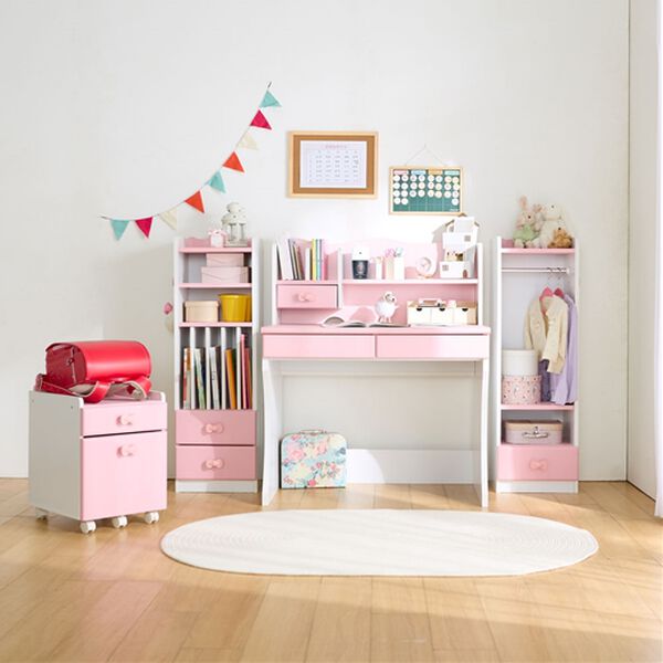 iellio（イエリオ）の「リボンキッズデスクシリーズ＜学習机・ランドセルラック・ハンガー＞（デスク・学習机）」｜4点セット