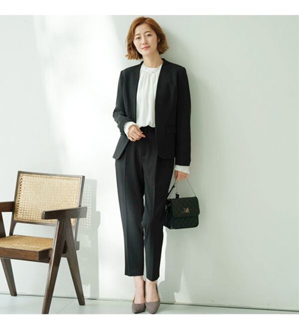 GeeRA（ジーラ）の「【ジャケット+パンツ】洗濯機で洗えるのびのび！ストレッチカットソーセットアップスーツ（パンツスーツ）」｜詳細画像