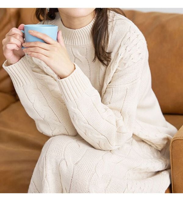 BELLUNA（ベルーナ）の「ケーブル柄ロング丈ニットワンピース（ニットワンピース）」｜詳細画像