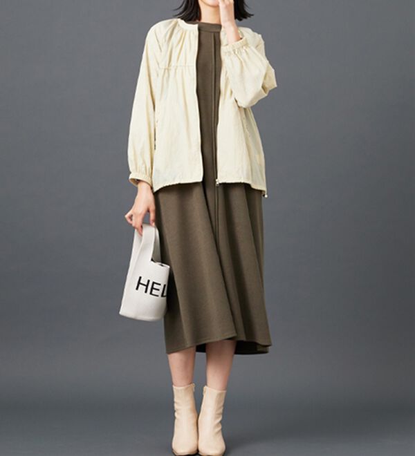 BELLUNA（ベルーナ）の「シアー素材ギャザーデザインブルゾン（ブルゾン）」｜詳細画像