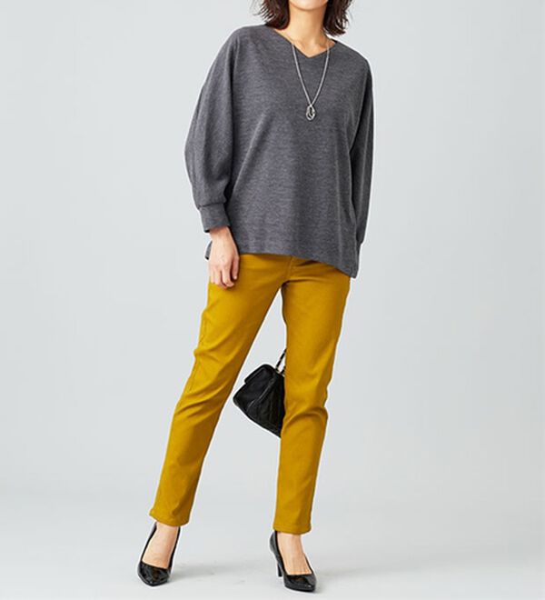 BELLUNA（ベルーナ）の「【2点セット】ネックレス付ジャカード素材プルオーバー（カットソー）」｜詳細画像