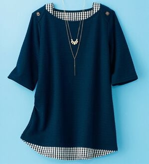 BELLUNA（ベルーナ）の「ひんやり冷感！タックジャカード素材重ね着風プルオーバー（カットソー）」｜ネイビー