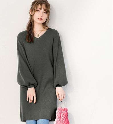 alotta（アロッタ）の「もっちりパフ袖ニットワンピース（ニットワンピース）」