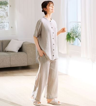 LAVIENNE（ラヴィエンヌ）の「楊柳ガーゼチュニックブラウス・ワイドストレートパンツ(別売)（チュニック）」