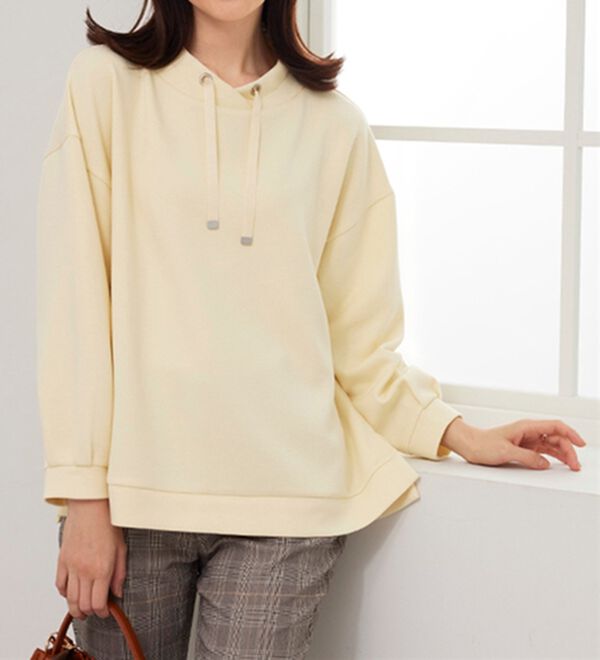 BELLUNA（ベルーナ）の「上品見えとろみワイドネックプルオーバー（カットソー）」｜詳細画像