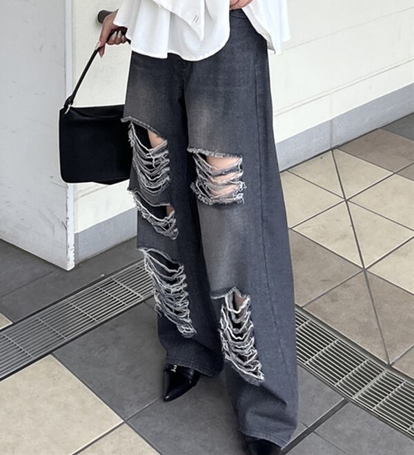 GeeRA（ジーラ）の「オリジナルパットダメージワイドデニム（ワイドパンツ・ガウチョ）」｜詳細画像