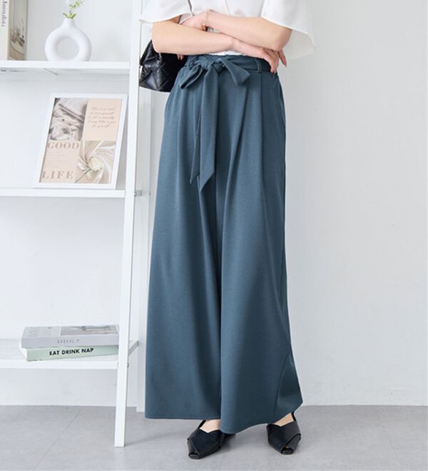 alotta（アロッタ）の「【４つの機能付】ひんやり共布リボン付ワイドパンツ（ワイドパンツ・ガウチョ）」｜詳細画像