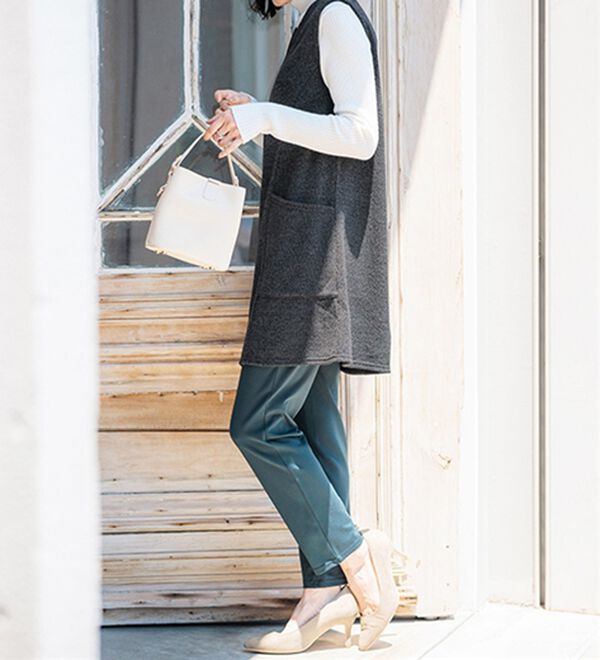 BELLUNA（ベルーナ）の「杢調素材ポケットデザインジャンパードレス（ジャンパースカート）」｜詳細画像