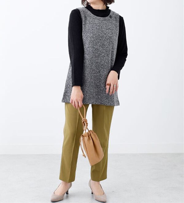 BELLUNA（ベルーナ）の「ブークレ素材チュニックアンサンブル（アンサンブル）」｜詳細画像