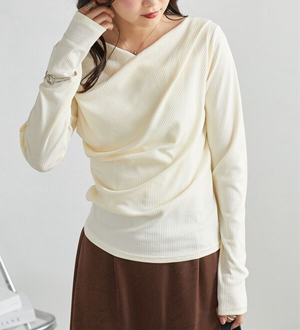 RANAN（ラナン）の「【新色追加】上品ドレープリブロングＴシャツ（カットソー）」｜詳細画像