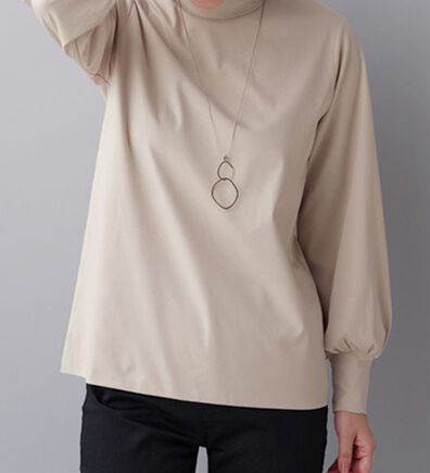 BELLUNA（ベルーナ）の「艶やかコットン１００％プルオーバー（カットソー）」