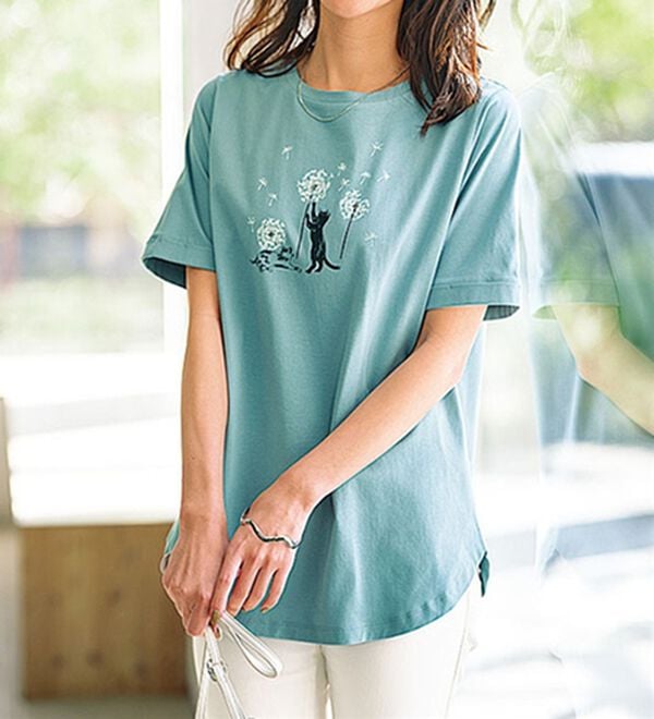 BELLUNA（ベルーナ）の「ヒンヤリ！着映えプリントプルオーバー（カットソー）」｜セージ