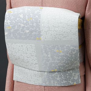 「西陣織九寸名古屋帯（仕立上り）（帯）」｜グレー