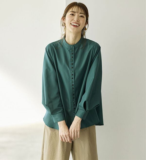 BELLUNA（ベルーナ）の「大人のシンプル服多ボタン袖ボリュームブラウス（ブラウス）」｜詳細画像