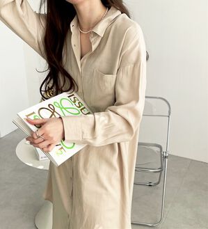 GeeRA（ジーラ）の「スリット入りロングシャツワンピース（シャツワンピース）」｜【リネン調】グレージュ