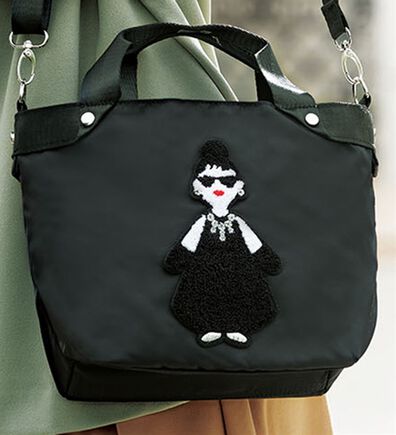 BELLUNA（ベルーナ）の「＜ハッピーフェイス＞２ＷＡＹ手提げ（ハンドバッグ）」