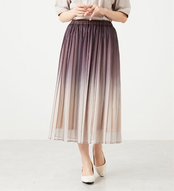 BELLUNA（ベルーナ）の「プリーツデザイングラデーションスカート（ロングスカート）」｜詳細画像