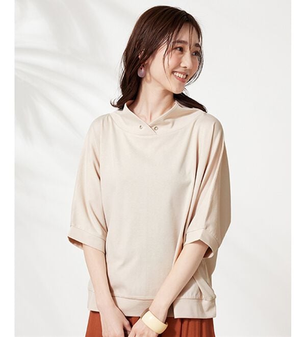 BELLUNA（ベルーナ）の「フード風衿デザインプルオーバー（カットソー）」｜詳細画像