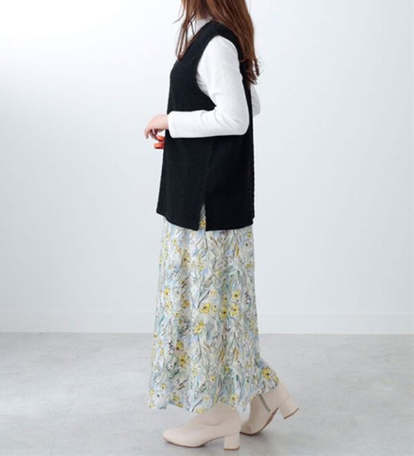 BELLUNA（ベルーナ）の「ジャカード素材ベストアンサンブル（アンサンブル）」｜詳細画像