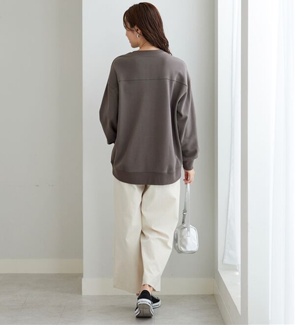 BELLUNA（ベルーナ）の「軽やか綿混！大人サマ見えスウェット（カットソー）」｜詳細画像