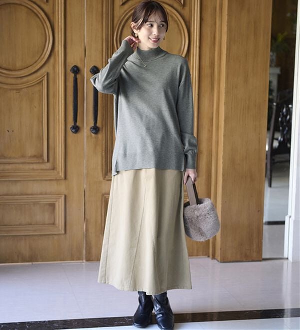 BELLUNA（ベルーナ）の「＜極み編＞肌心地ふんわりハイネックニット（ニット・セーター）」｜詳細画像