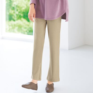 BELLUNA（ベルーナ）の「＜ＥＬＬＥ　Ａｃｔｉｖｅ＞リブテレコ素材フレアーパンツ（フルレングスパンツ）」