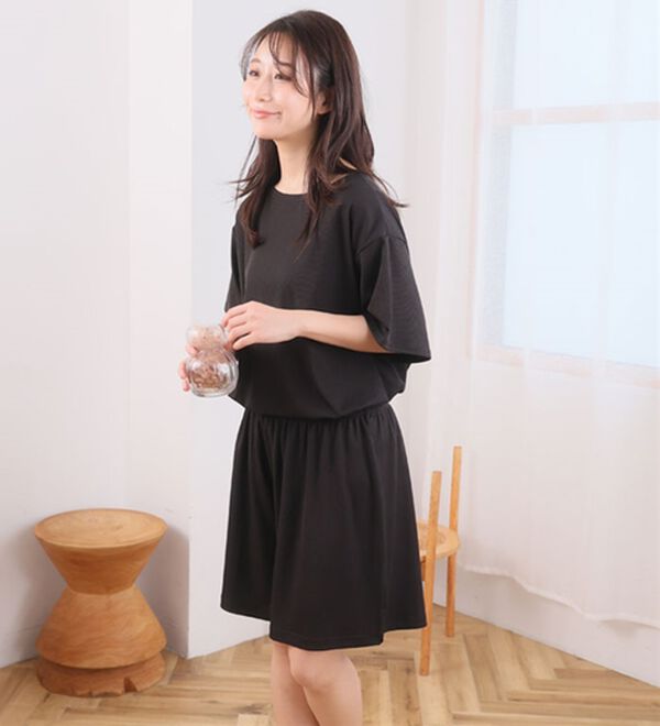 A HAPPY MARILYN（アハッピーマリリン）の「【Ｌ～８Ｌ】タイプが選べる！さらっとろルームウェアセット（パジャマ・ルームウェア）」｜詳細画像