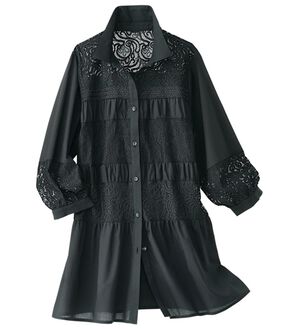 BELLUNA（ベルーナ）の「綿１００％レース切替オーバーブラウス（チュニック）」｜黒