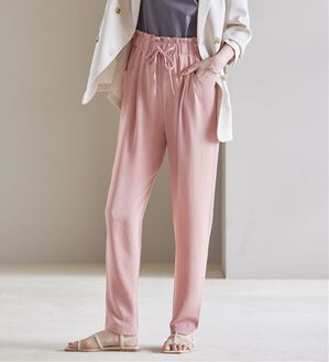 RANAN（ラナン）の「リラックスタックテーパードパンツ（フルレングスパンツ）」｜ピンク