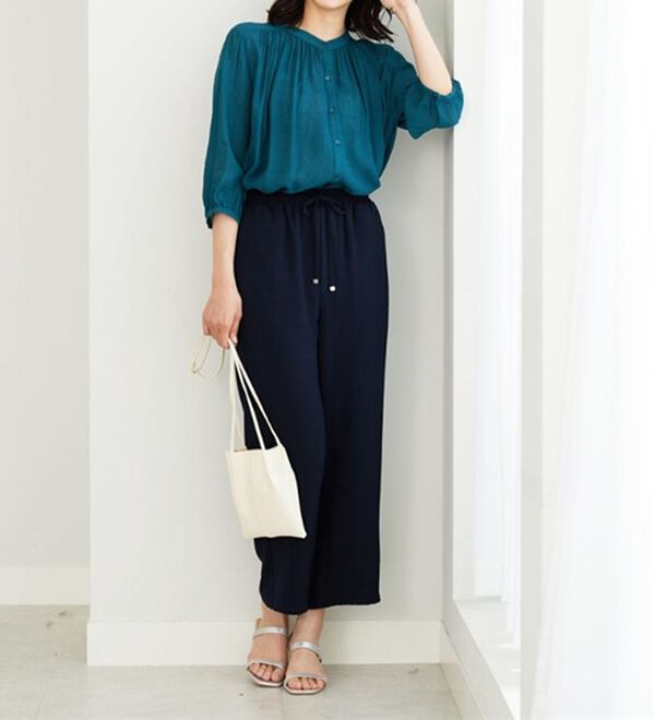 BELLUNA（ベルーナ）の「【新色追加】スラブ素材ギャザーデザインブラウス（ブラウス）」｜詳細画像