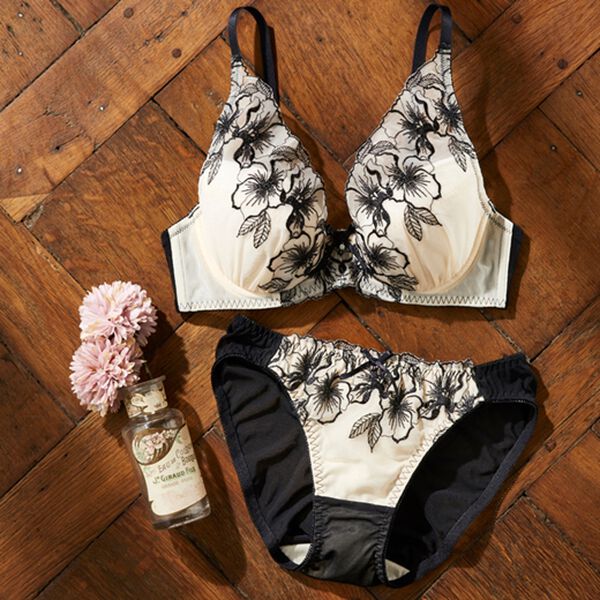 YU'NOW（ユナウ）の「プチプラブラ＆ショーツセット（ブラジャー＆ショーツセット）」｜ブラックミックスレース