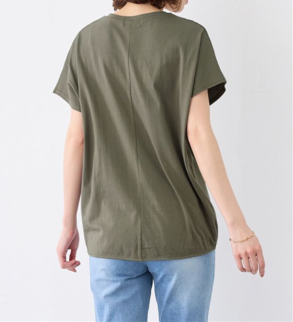 Viola e Viola（ヴィオラ エ ヴィオラ）の「綿１００％ゆったり裾タックＴシャツ（Tシャツ）」｜詳細画像