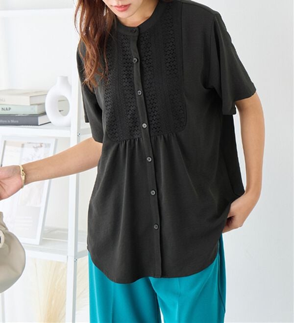 Viola e Viola（ヴィオラ エ ヴィオラ）の「【接触冷感】ヨークレースブラウス（ブラウス）」｜詳細画像