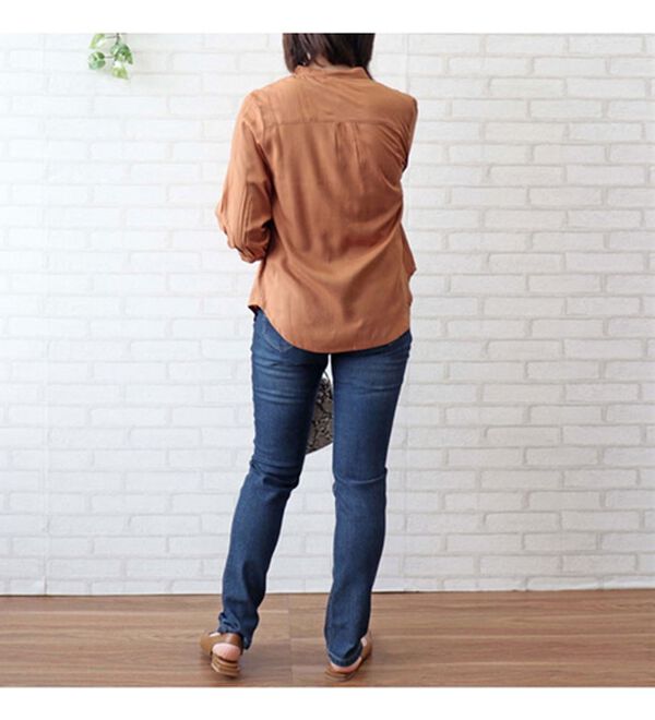 BELLUNA（ベルーナ）の「レーヨン素材ギャザー使いブラウス（ブラウス）」｜詳細画像