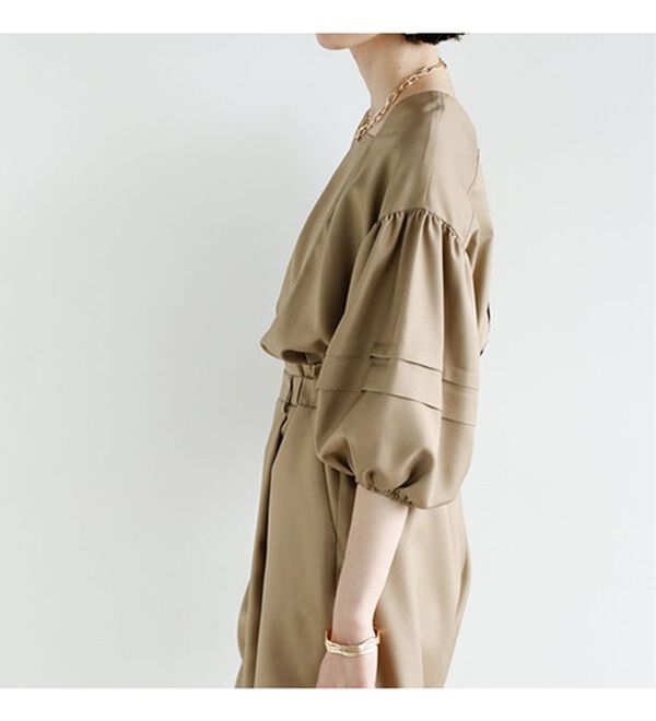 GeeRA（ジーラ）の「タック袖ブラウス（ブラウス）」｜詳細画像