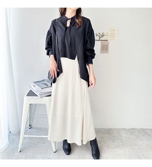 GeeRA（ジーラ）の「イレギュラーヘムスキッパーネックシャツ（シャツ）」｜詳細画像