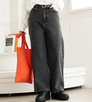 A HAPPY MARILYN（アハッピーマリリン）の「【Ｍ～７Ｌ】美脚＆美尻が叶う！優勝ワイドパンツ（ワイドパンツ・ガウチョ）」｜デニム／ブラックケミカル