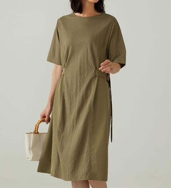 BELLUNA（ベルーナ）の「サイドバックル異素材切替ワンピース（その他ワンピース）」｜詳細画像