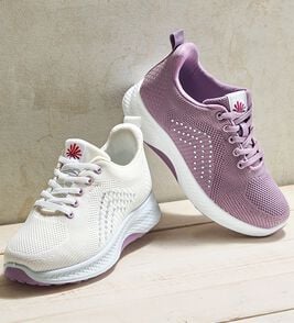 BELLUNA（ベルーナ）の「手を使わずに履けるニットスニーカー（スニーカー）」