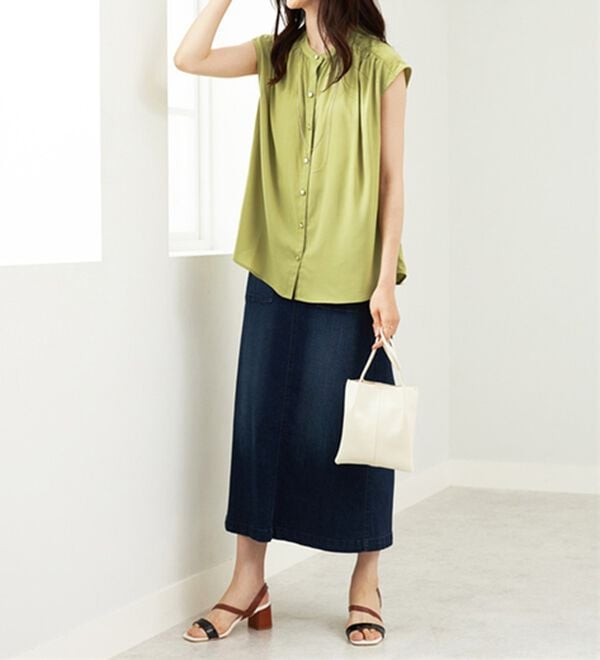 BELLUNA（ベルーナ）の「ギャザー使いフレンチスリーブブラウス（ブラウス）」｜詳細画像