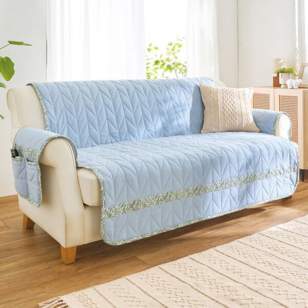 「綿１００％ヘリンボーンキルトソファカバー（ソファーカバー）」｜ダスティーブルー