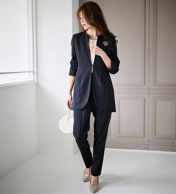 RANAN（ラナン）の「＜２点セット＞ラウンドヘムジャケットセットアップ（パンツスーツ）」｜詳細画像