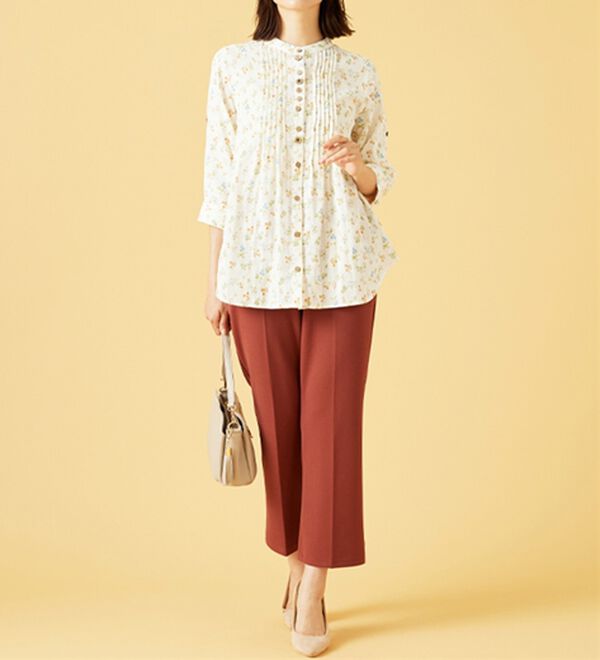 BELLUNA（ベルーナ）の「ダブルガーゼ素材多ボタンオーバーブラウス（ブラウス）」｜詳細画像