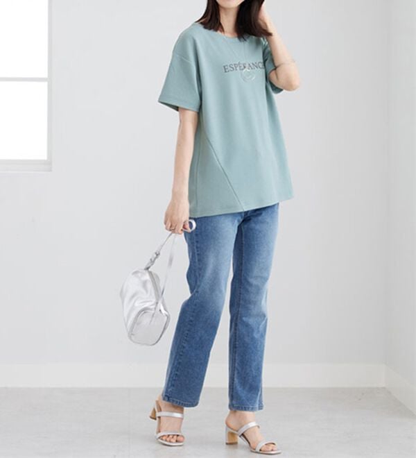 BELLUNA（ベルーナ）の「ジャカード素材ロゴプリントプルオーバー（カットソー）」｜詳細画像