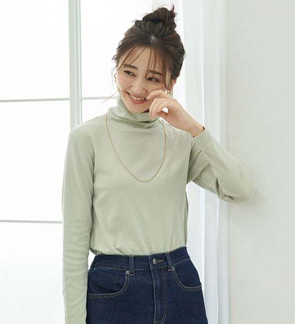 BELLUNA（ベルーナ）の「【選べる衿】肌に優しい綿１００％暖か発熱素材プルオーバー＜ベルホット　コットン＞（カットソー）」｜詳細画像