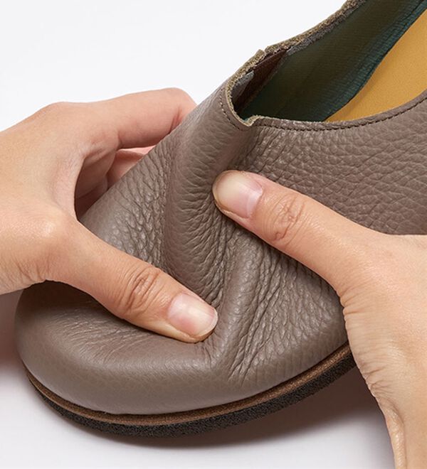 ルフラン（ルフラン）の「＜フィグリーノ＞やわらかレザーのスリッポン（スリッポン）」｜詳細画像