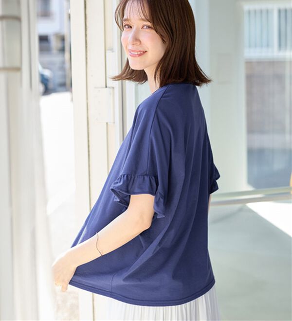 Viola e Viola（ヴィオラ エ ヴィオラ）の「サラリ綿混フリル袖Tシャツ（カットソー）」｜詳細画像