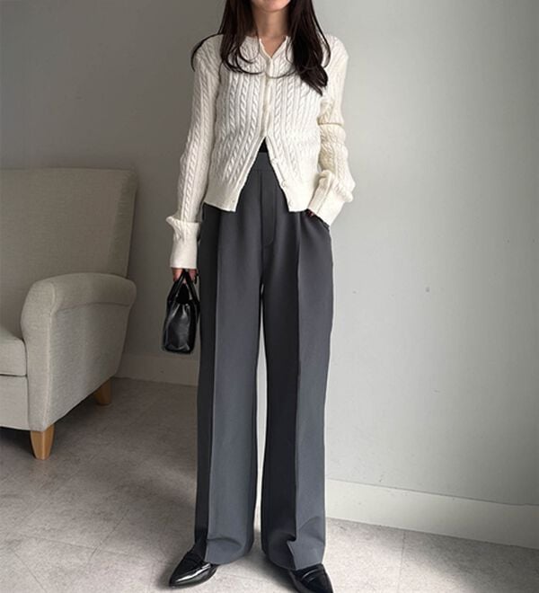 RANAN（ラナン）の「裏起毛美脚シルエットピンタックワイドパンツ（フルレングスパンツ）」｜詳細画像